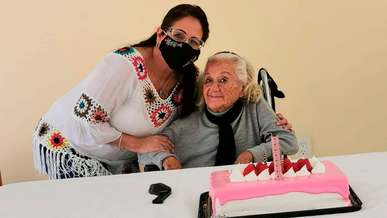 ¡Feliz cumpleaños Catita!