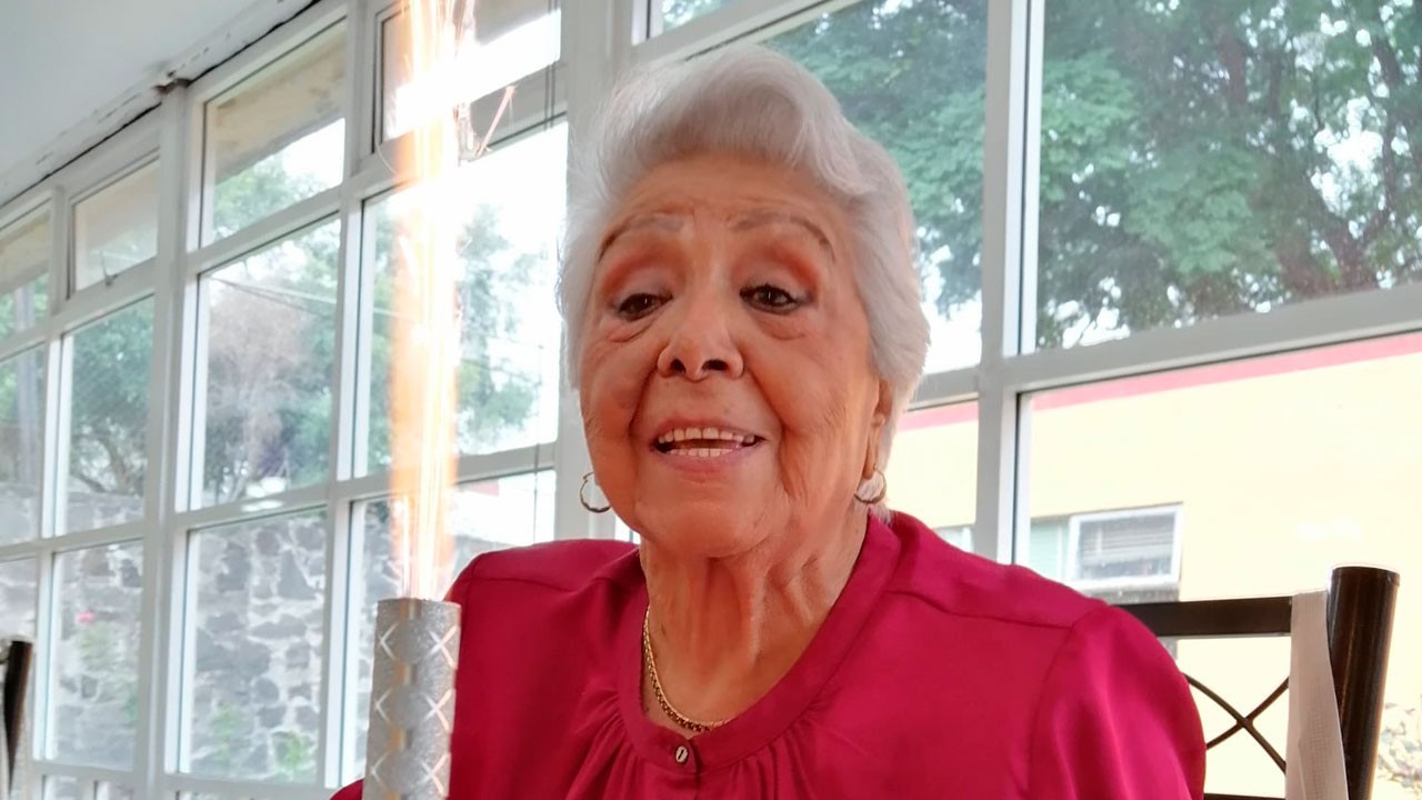 ¡Feliz cumpleaños Esther!