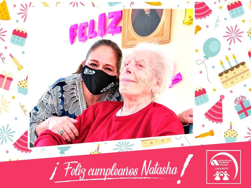 Natasha cumple 102 años, ¡Felicidades!