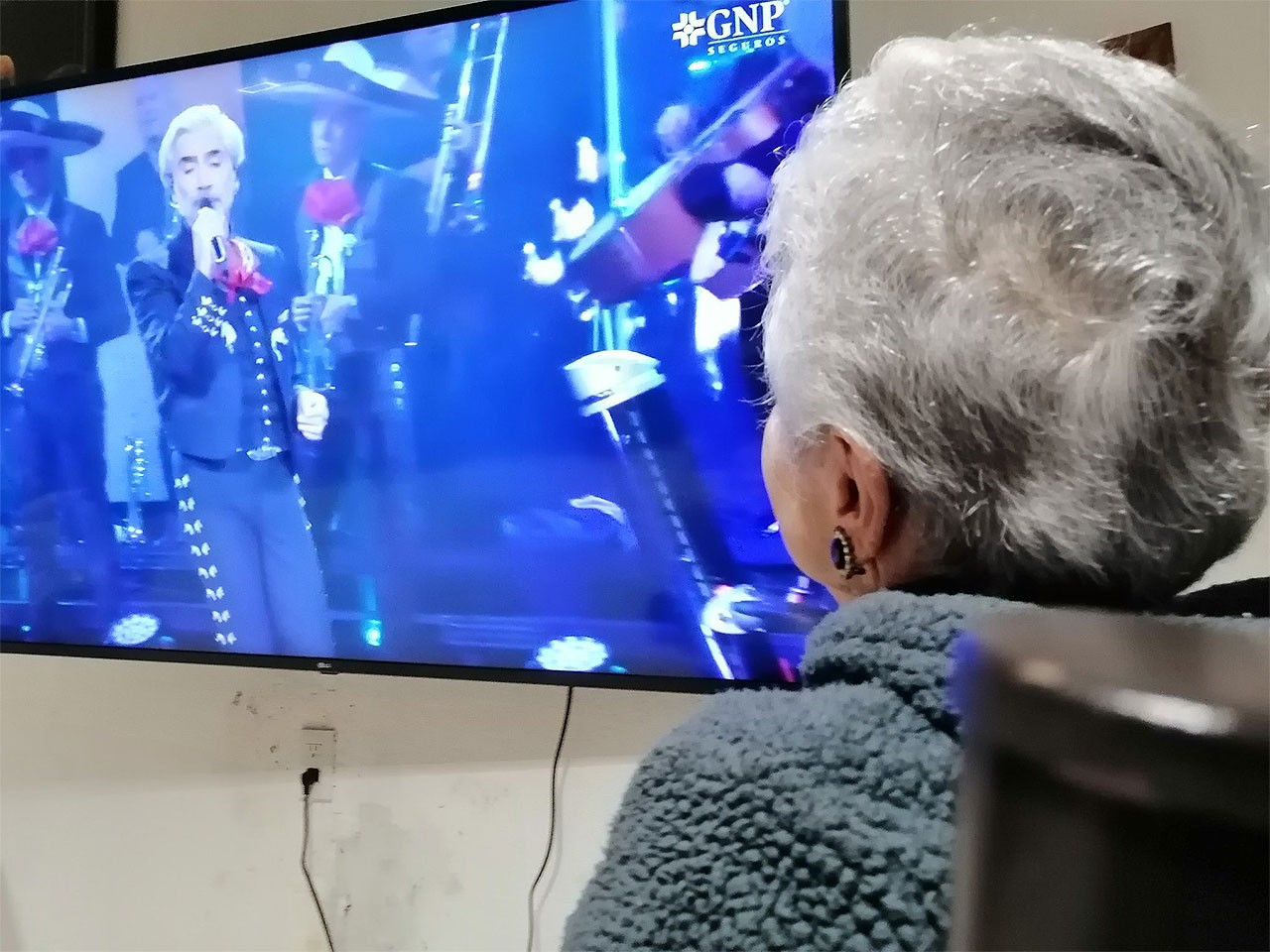 ¡Alejandro Fernández en Casa Betti!