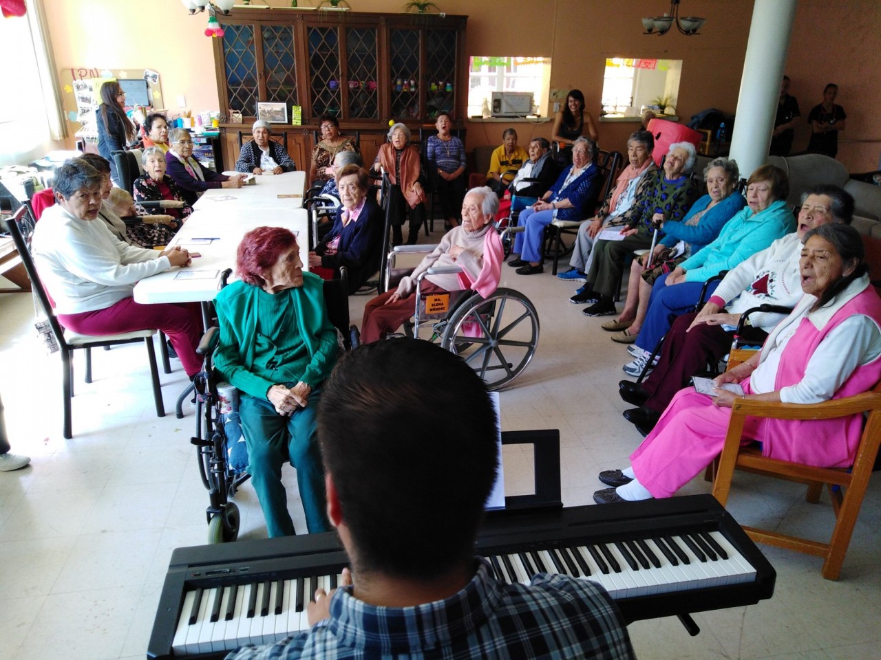 ¿Qué están tramando las Damas de Casa Betti?